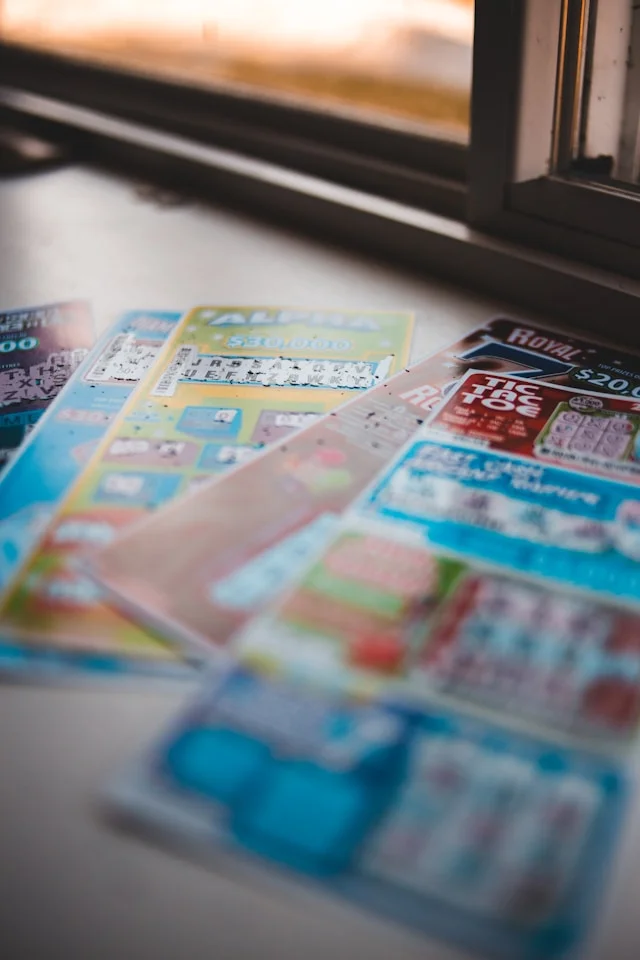 Lottery winner reviewing future annuity payment options